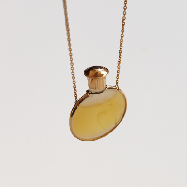Nina Ricci L'air du temps perfume necklace
