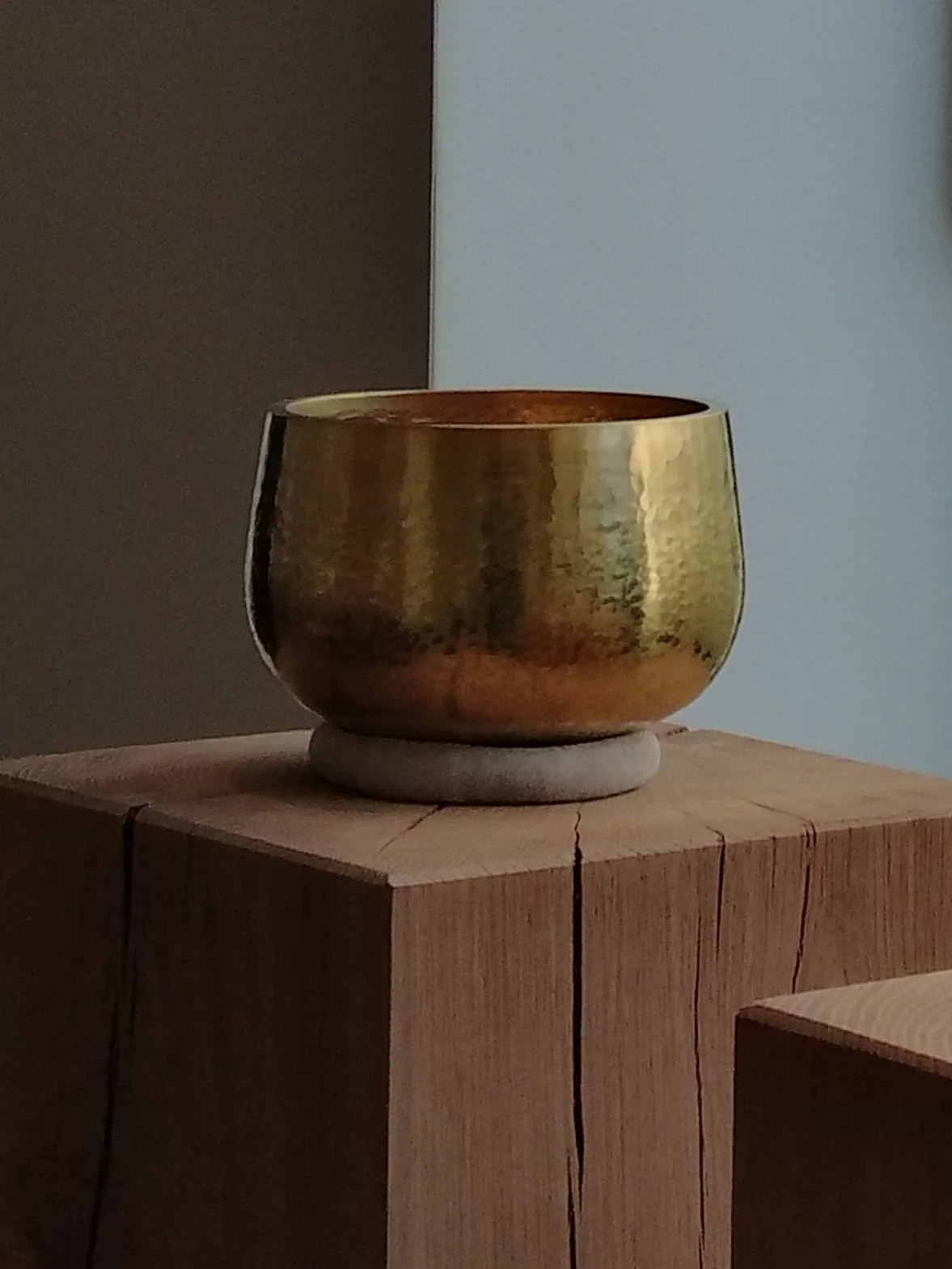 Syouryu Orin Japanese singing bowls at Biën; concept